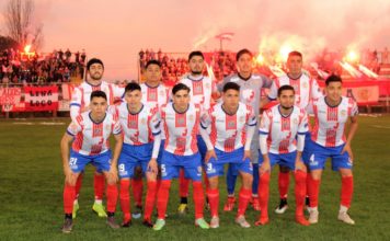 Deportes Linares perdió el invicto pero sigue puntero Deportes Linares